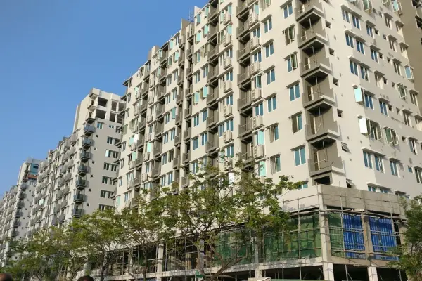 Amin Avenue Commercial