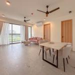 Sunset Sanctuary: 3+1 Bedroom Luxury Residence at Solitaire
